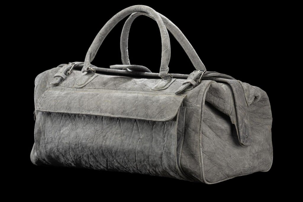 Elephant Leather Travel Bag 20220805 0362